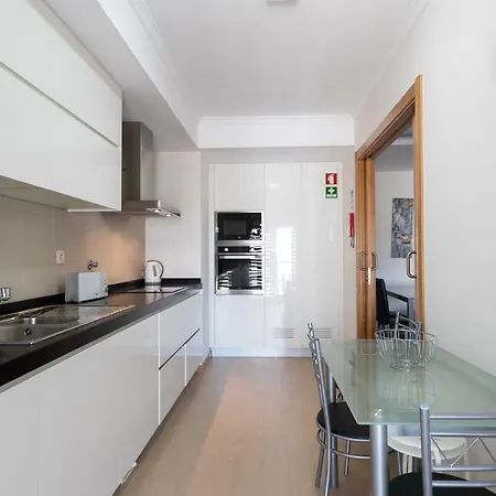 Apartment Rocha Prime 50m From With Garage *