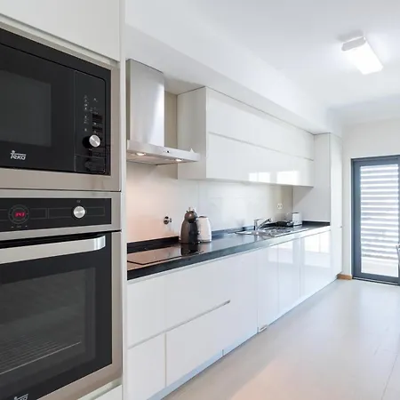 Rocha Prime 50m From With Garage Daire Portimão