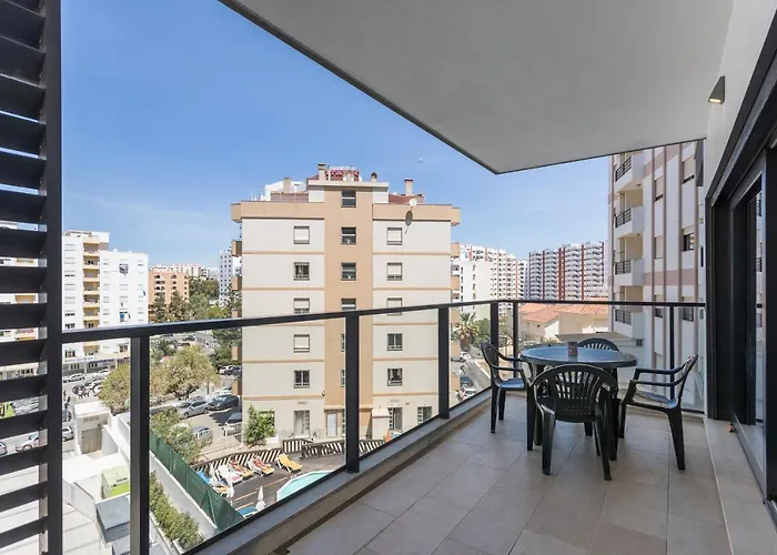 Rocha Prime 50m From With Garage