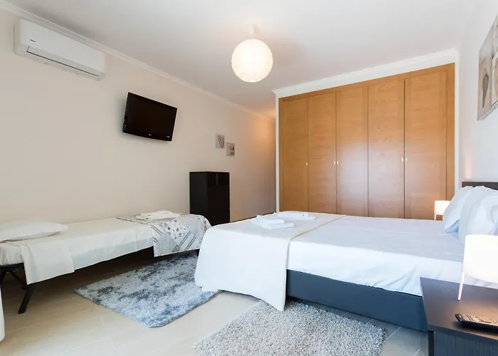 Daire Rocha Prime 50m From With Garage *