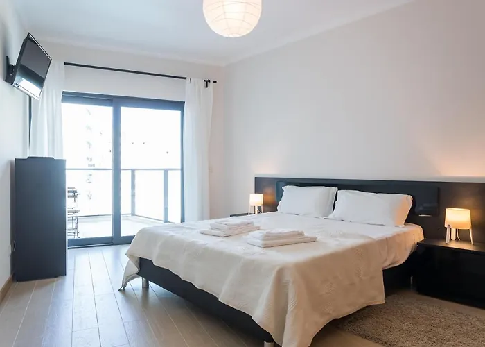 Rocha Prime 50m From With Garage Daire Portimão